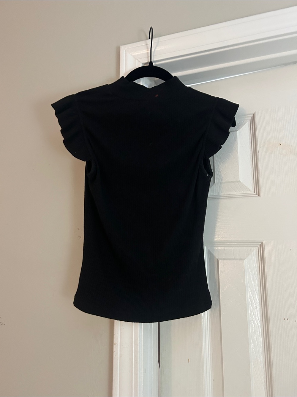 Storia Black Ruffle Sleeve Ribbed Knit Top - Picture 2 of 2